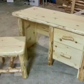 Basic Pine Desk